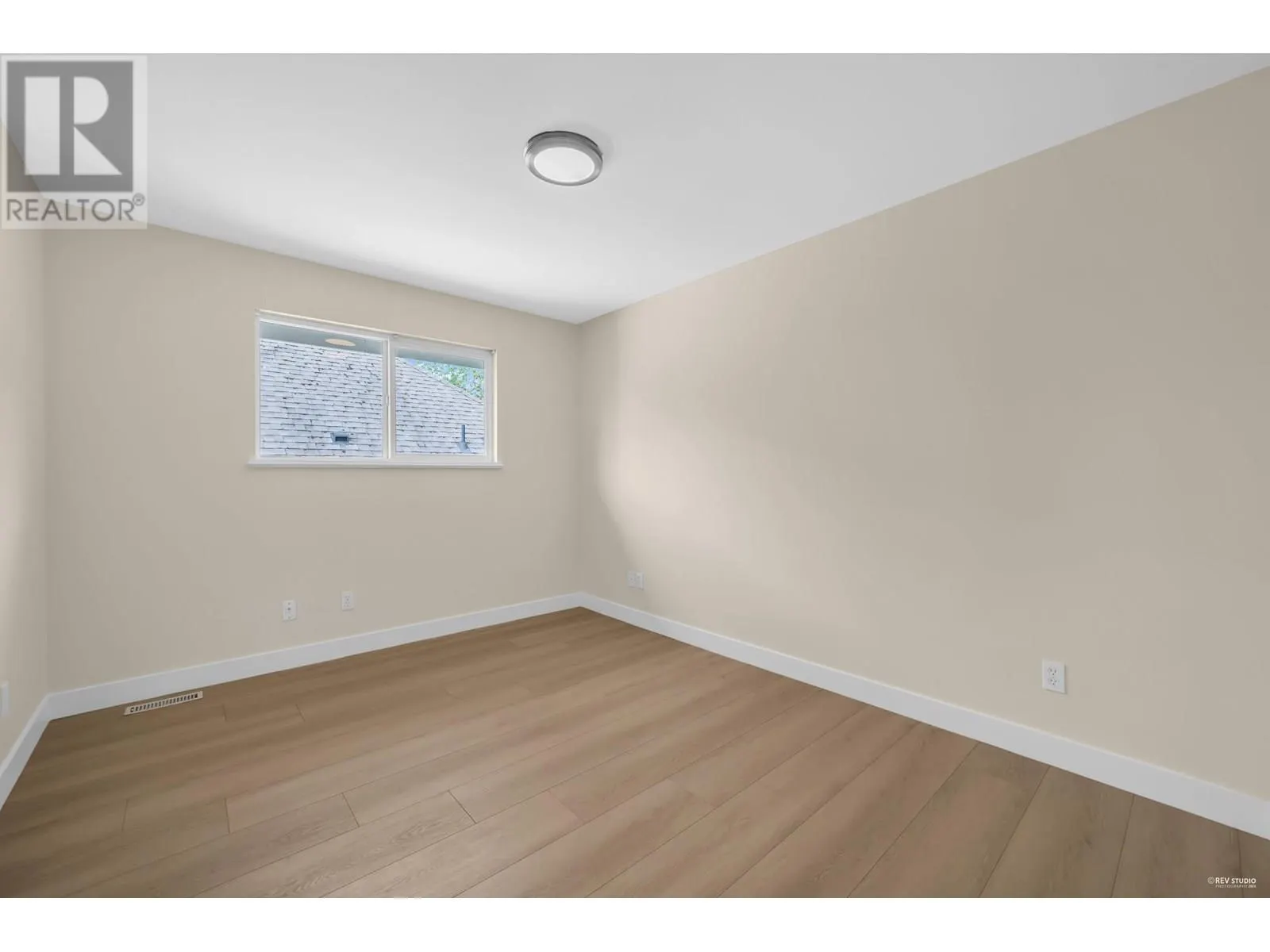99 MAPLE DRIVE