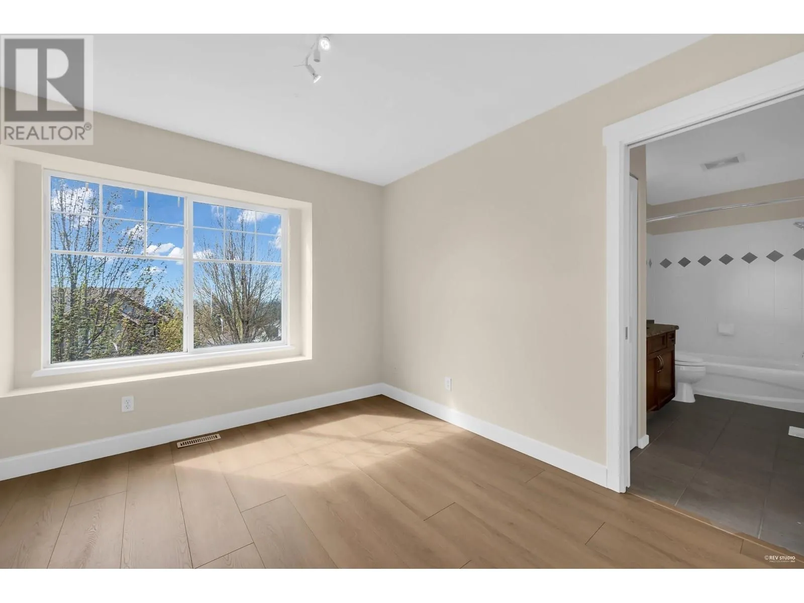 99 MAPLE DRIVE