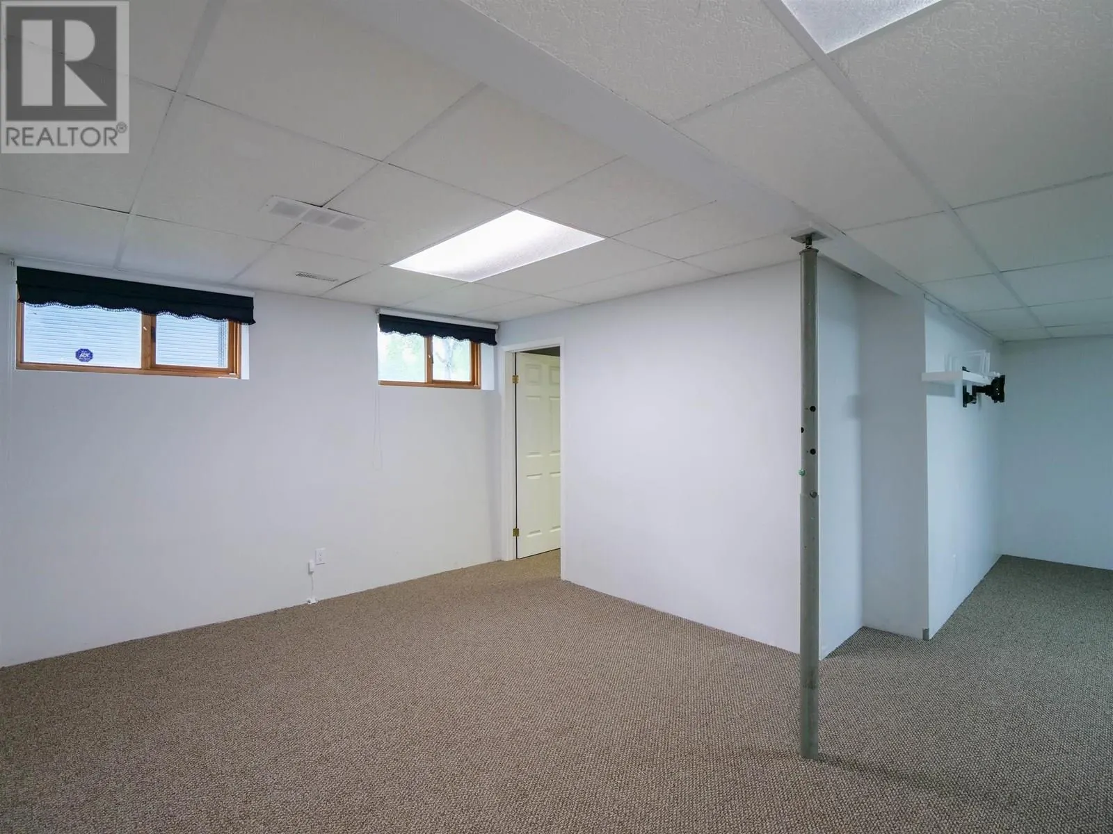 157 THOMPSON ROAD