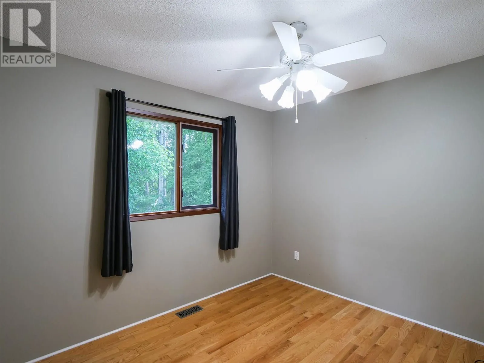 157 THOMPSON ROAD