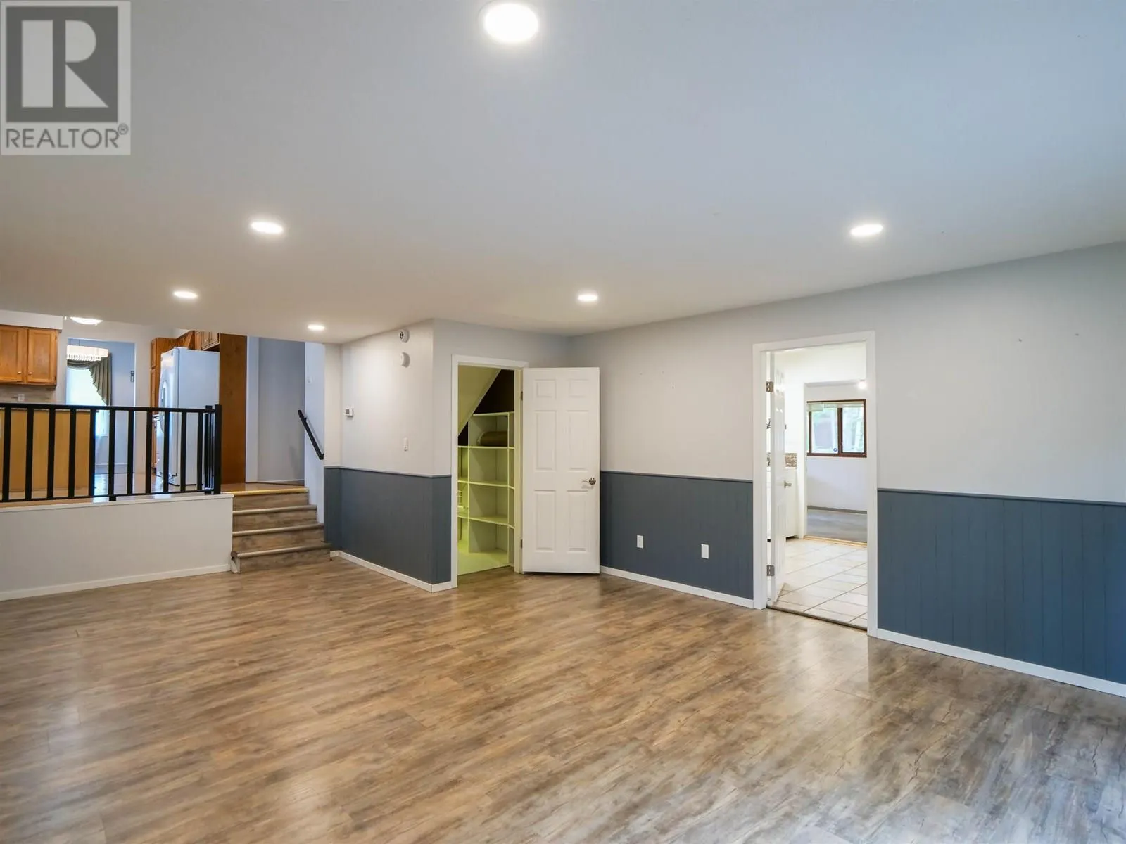 157 THOMPSON ROAD