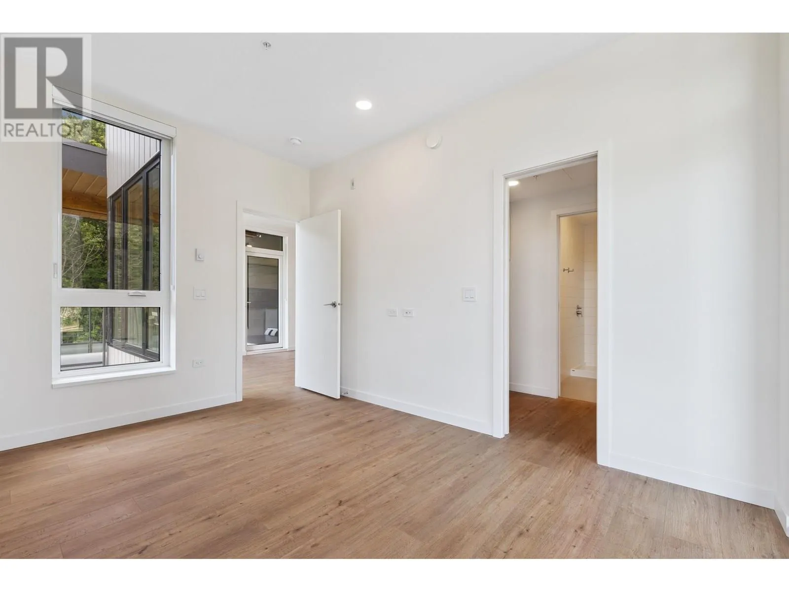 520 1506 SCOTT CRESCENT