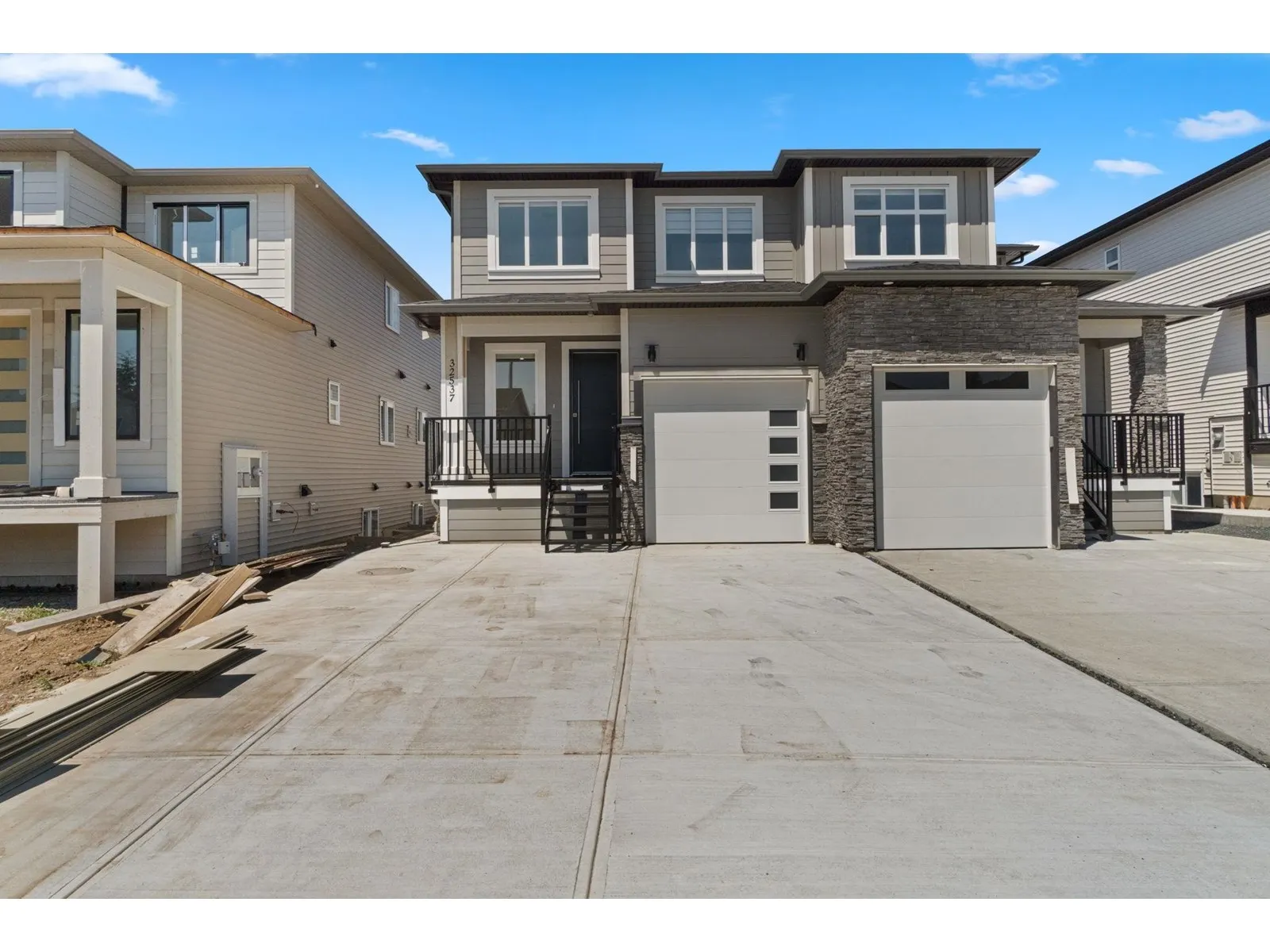 32537 HIGGINBOTTOM COURT