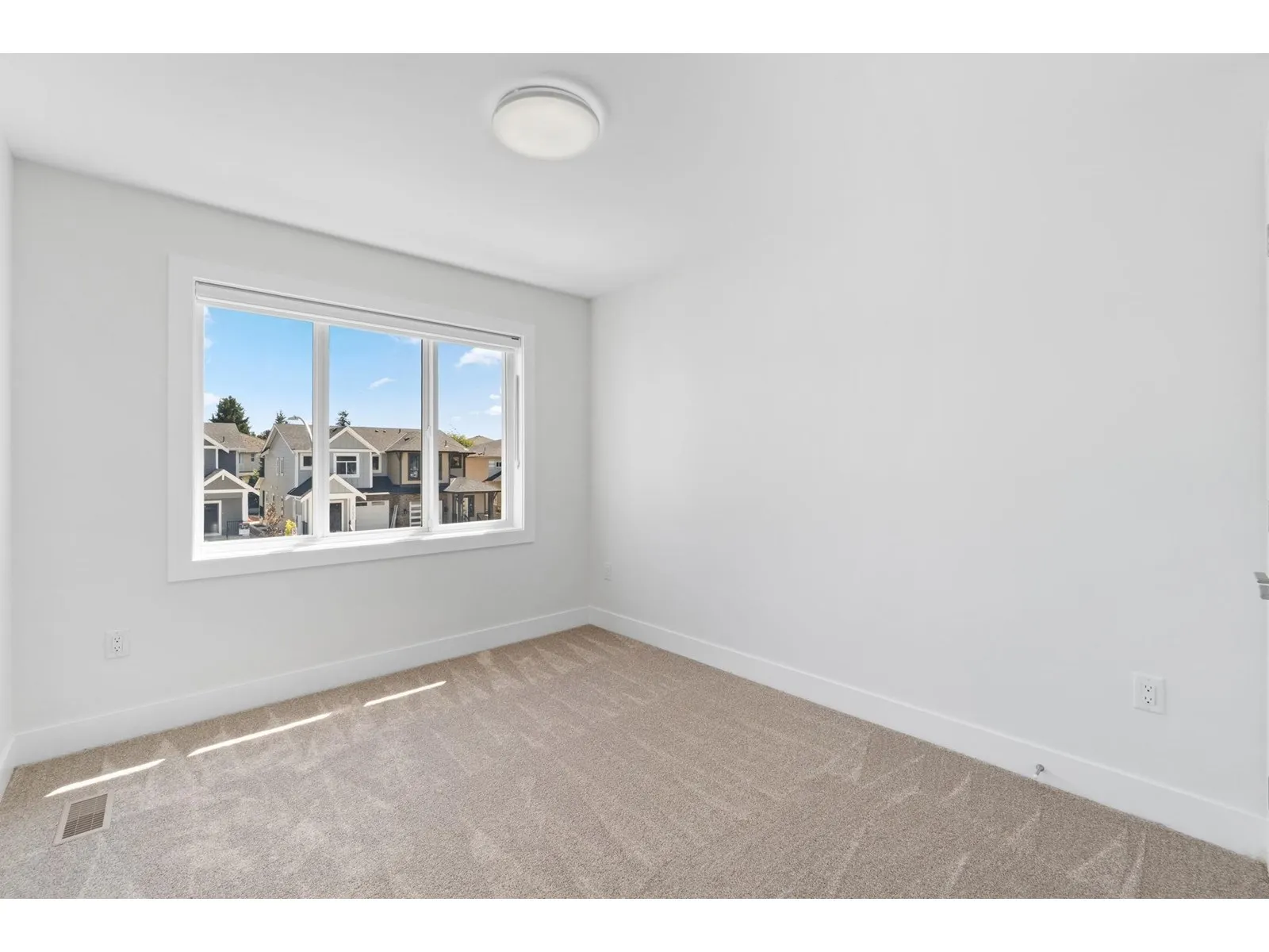 32537 HIGGINBOTTOM COURT