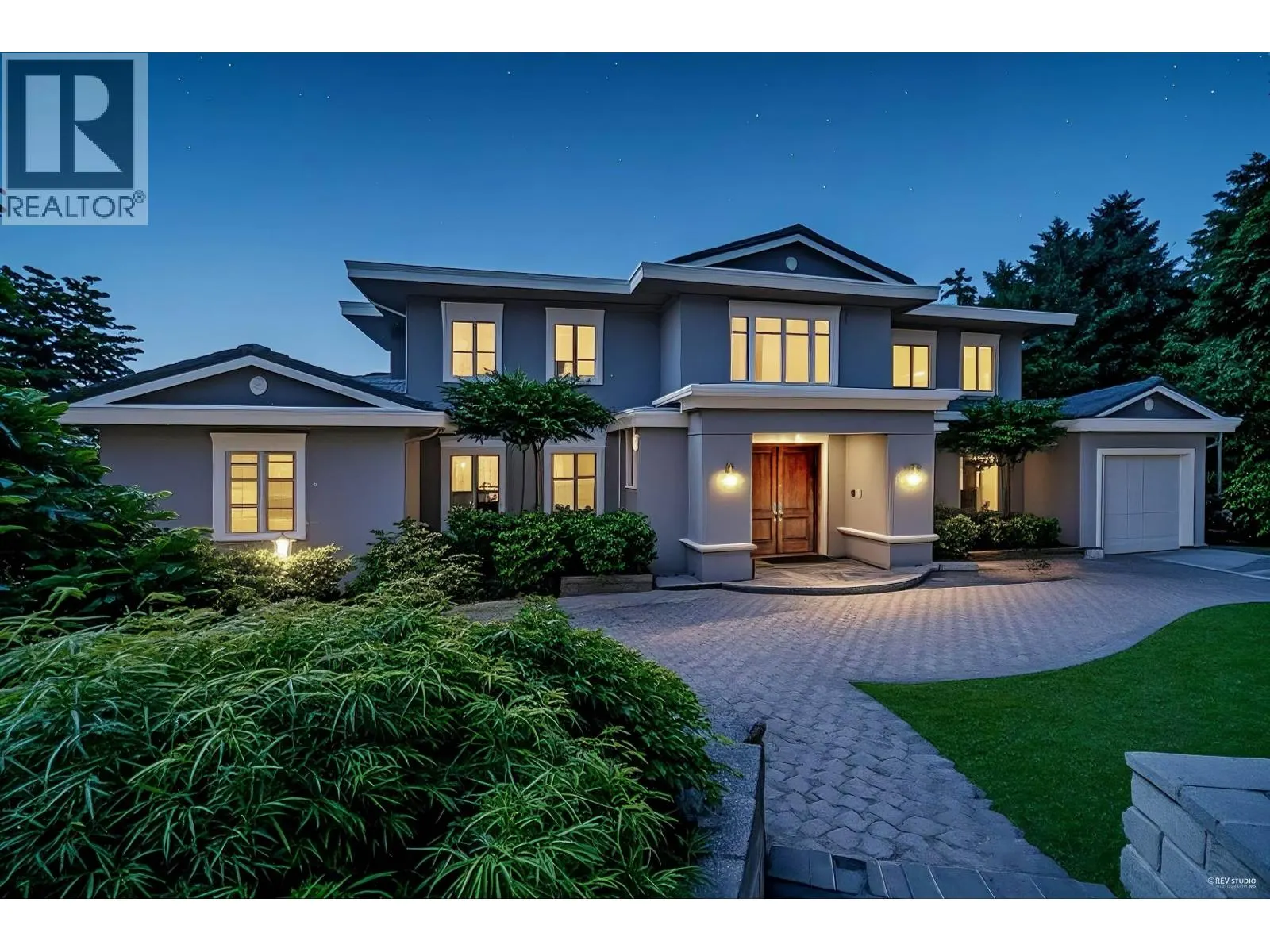 848 FAIRMILE ROAD