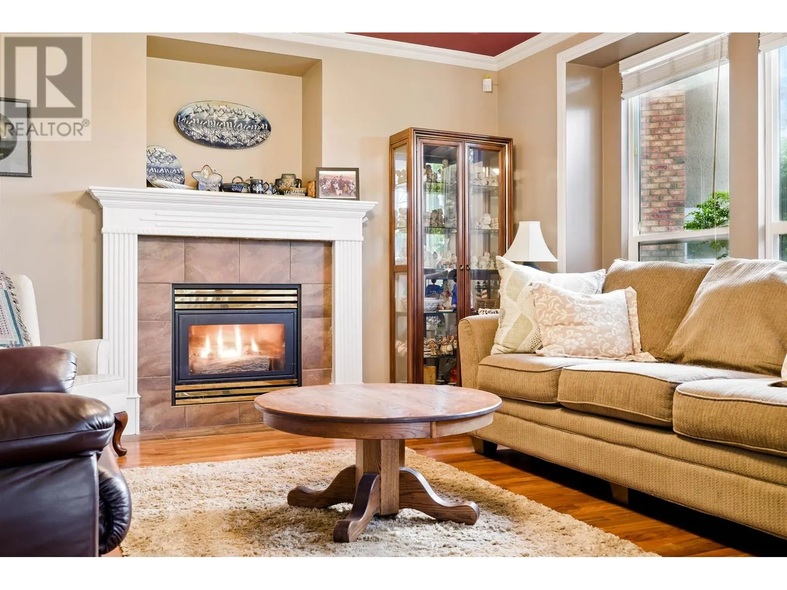 330 ROSEHILL WYND