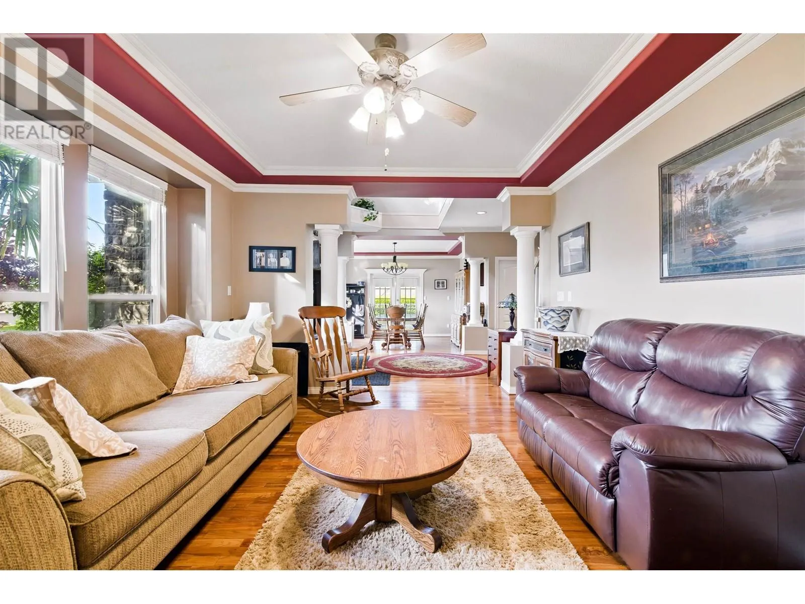 330 ROSEHILL WYND