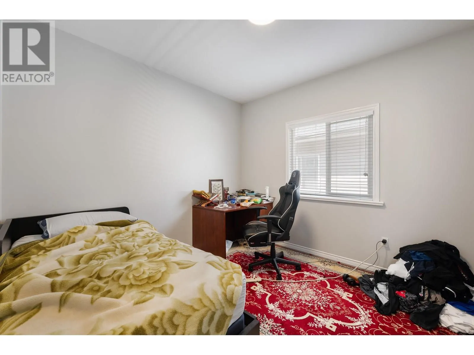 3073 COAST MERIDIAN ROAD