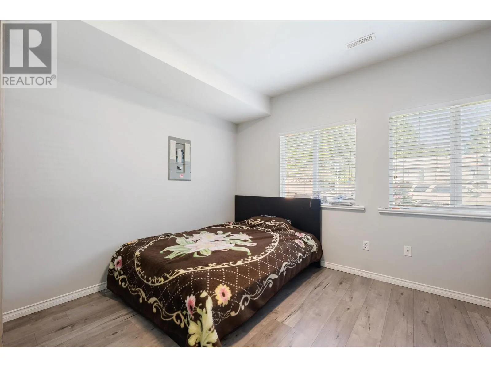 3073 COAST MERIDIAN ROAD