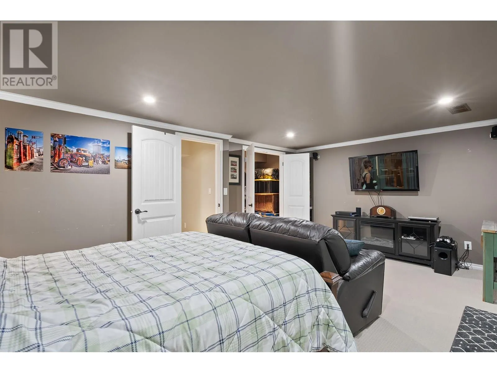 268A EVERGREEN DRIVE