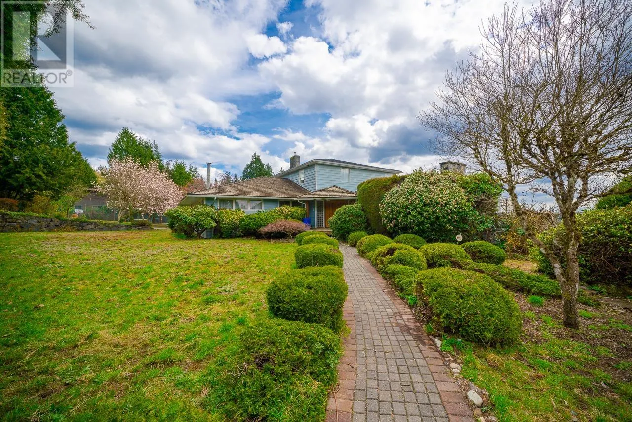 650 SOUTHBOROUGH DRIVE