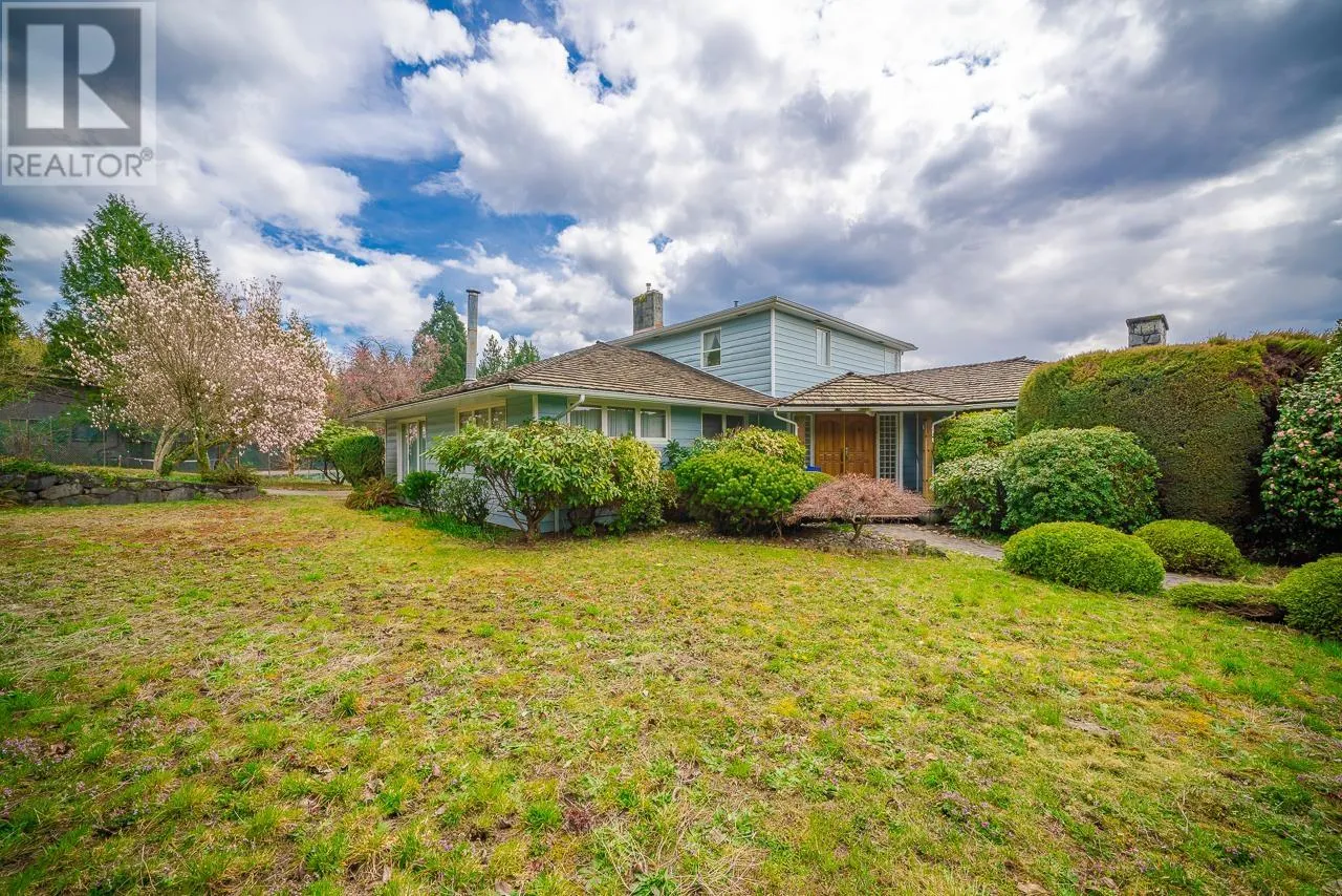 650 SOUTHBOROUGH DRIVE