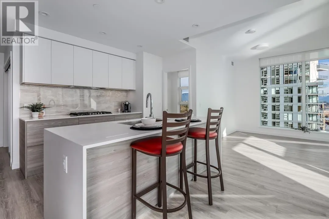 3907 680 QUAYSIDE DRIVE