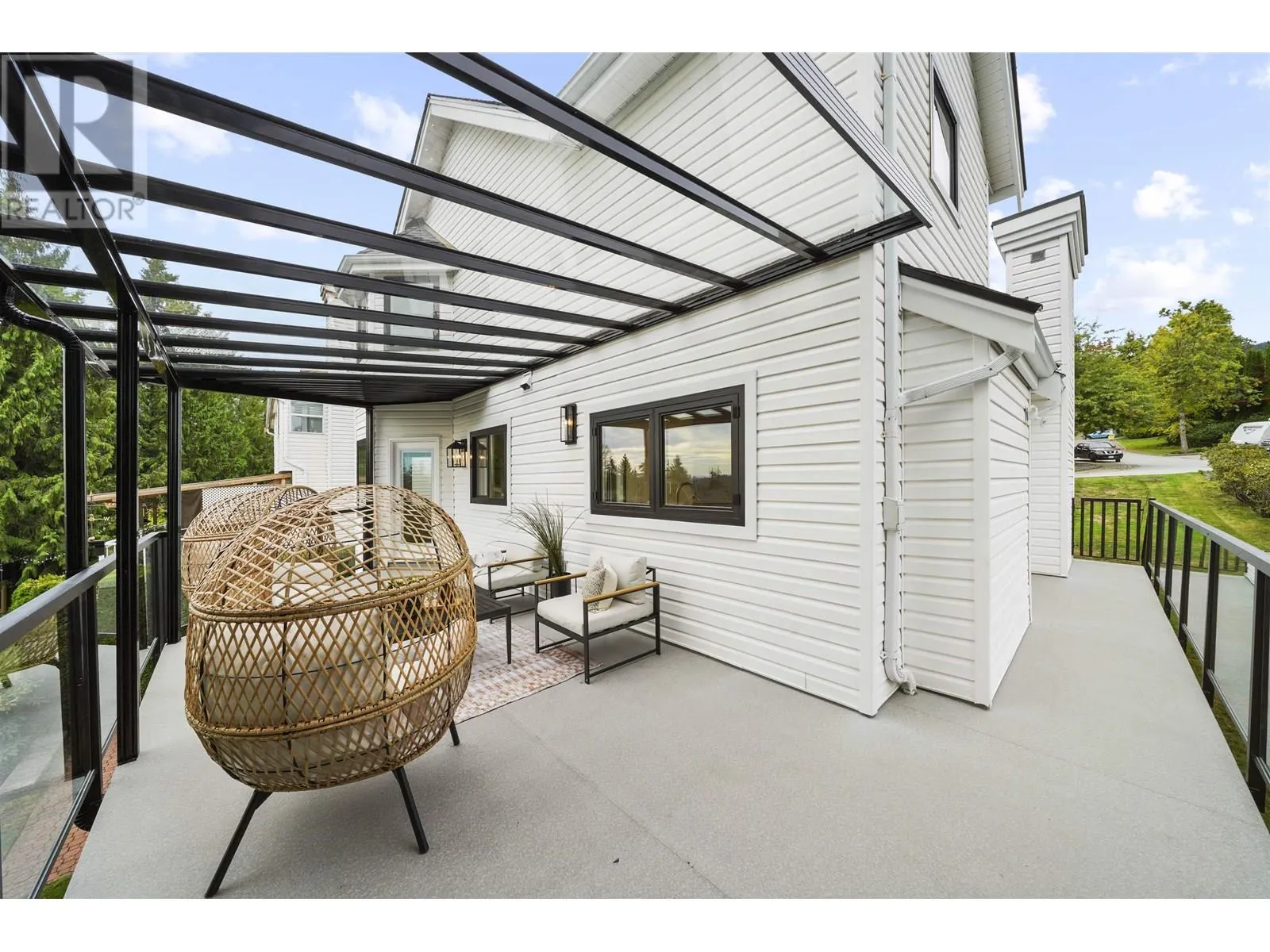 1 CEDARWOOD COURT