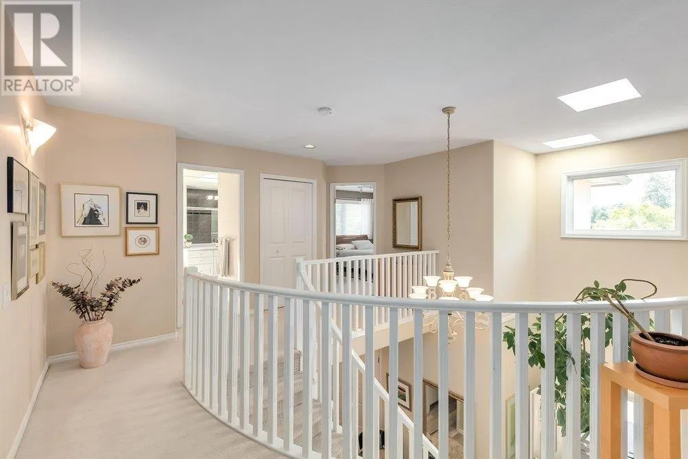 5253 BRIGANTINE ROAD