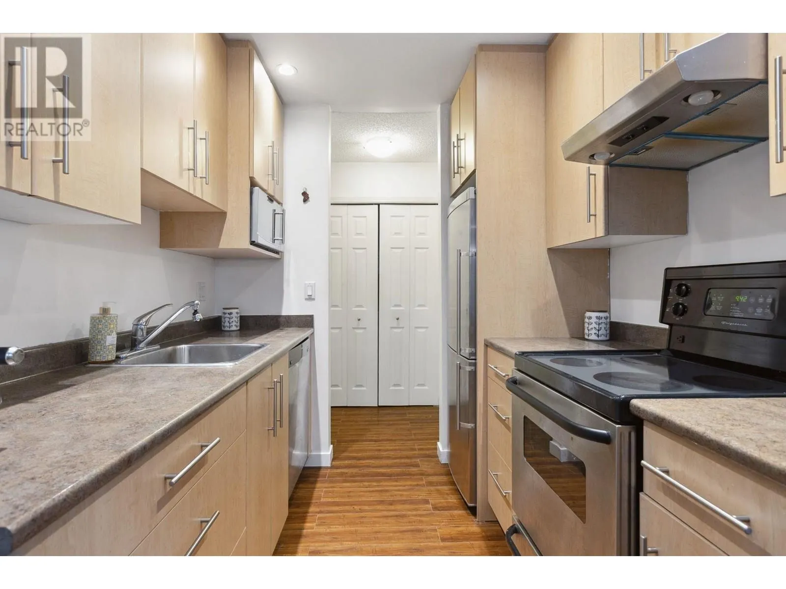 204 1155 ROSS ROAD