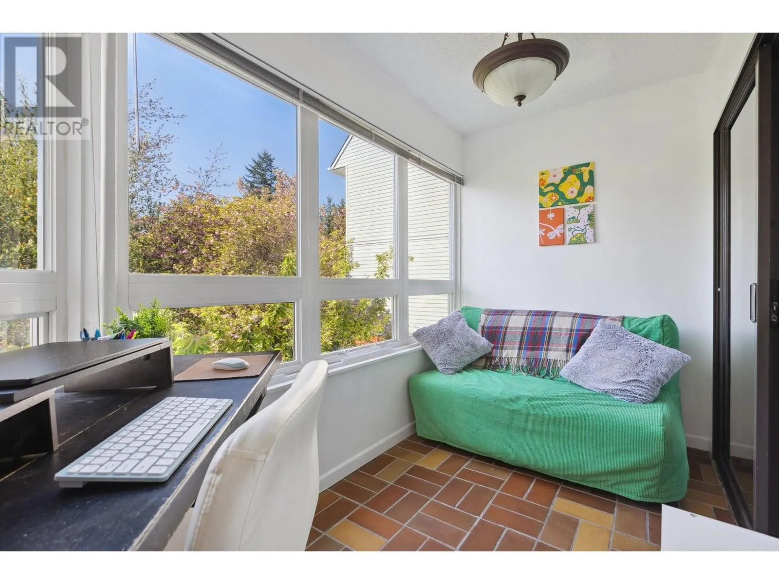 204 1155 ROSS ROAD