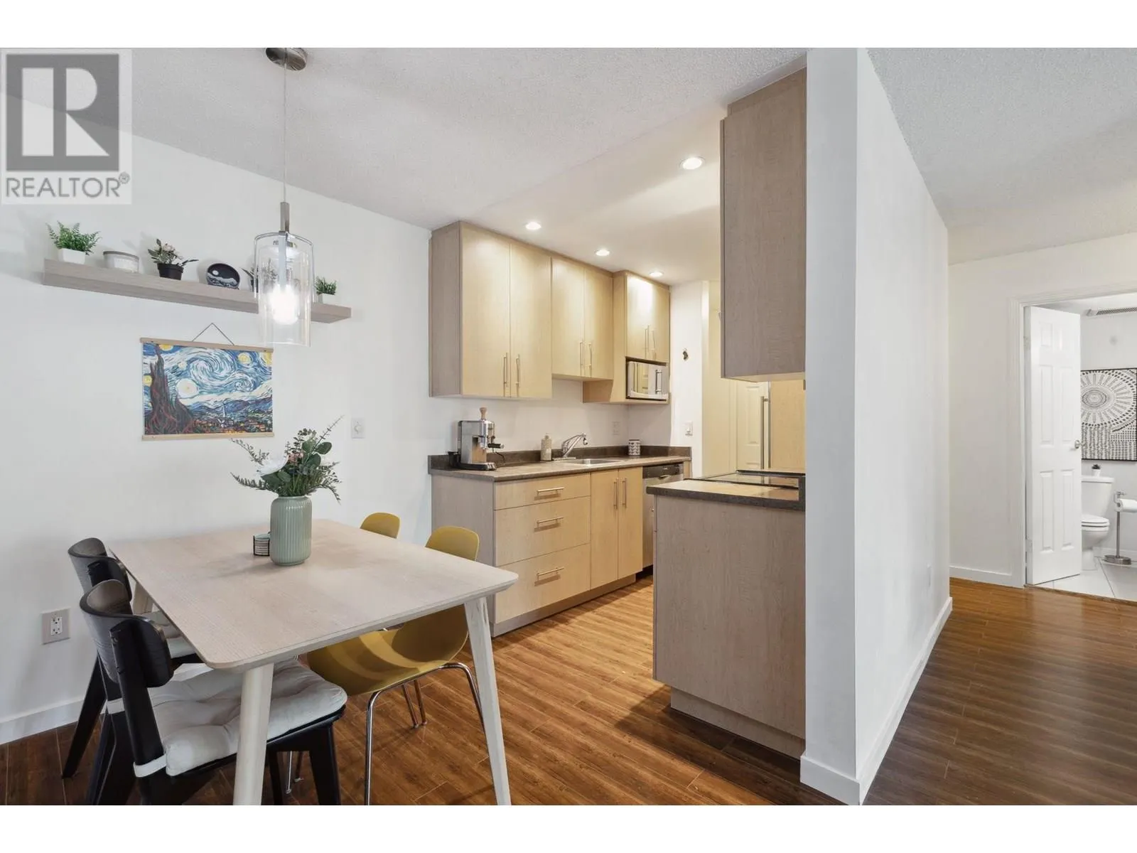 204 1155 ROSS ROAD