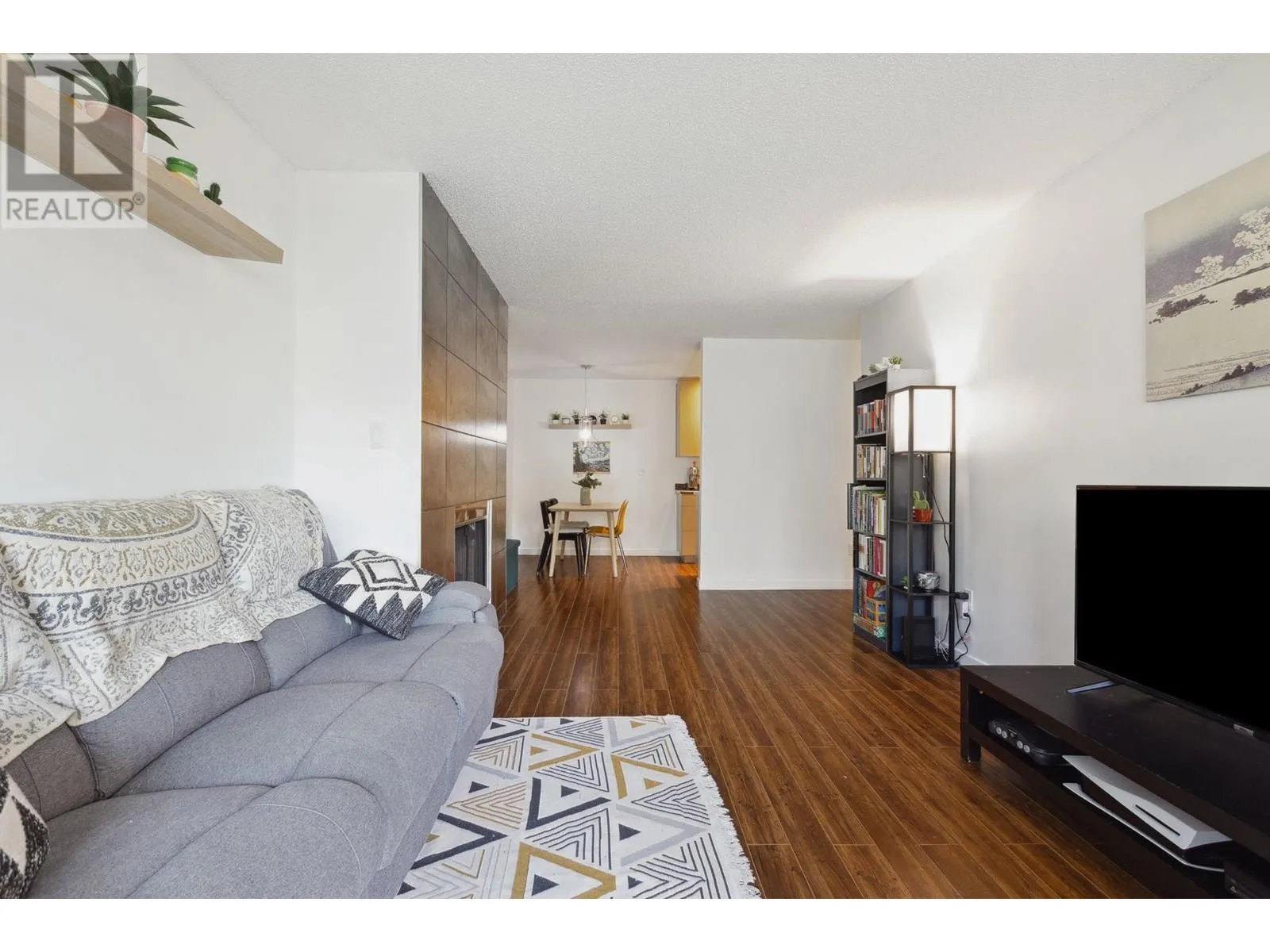 204 1155 ROSS ROAD