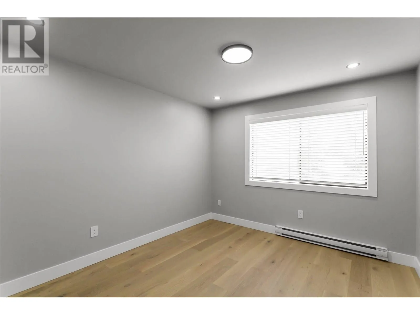 201 1948 COQUITLAM AVENUE
