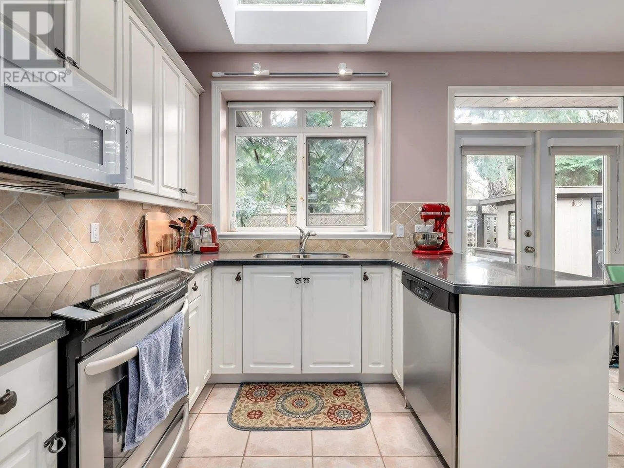 1498 BRAID ROAD