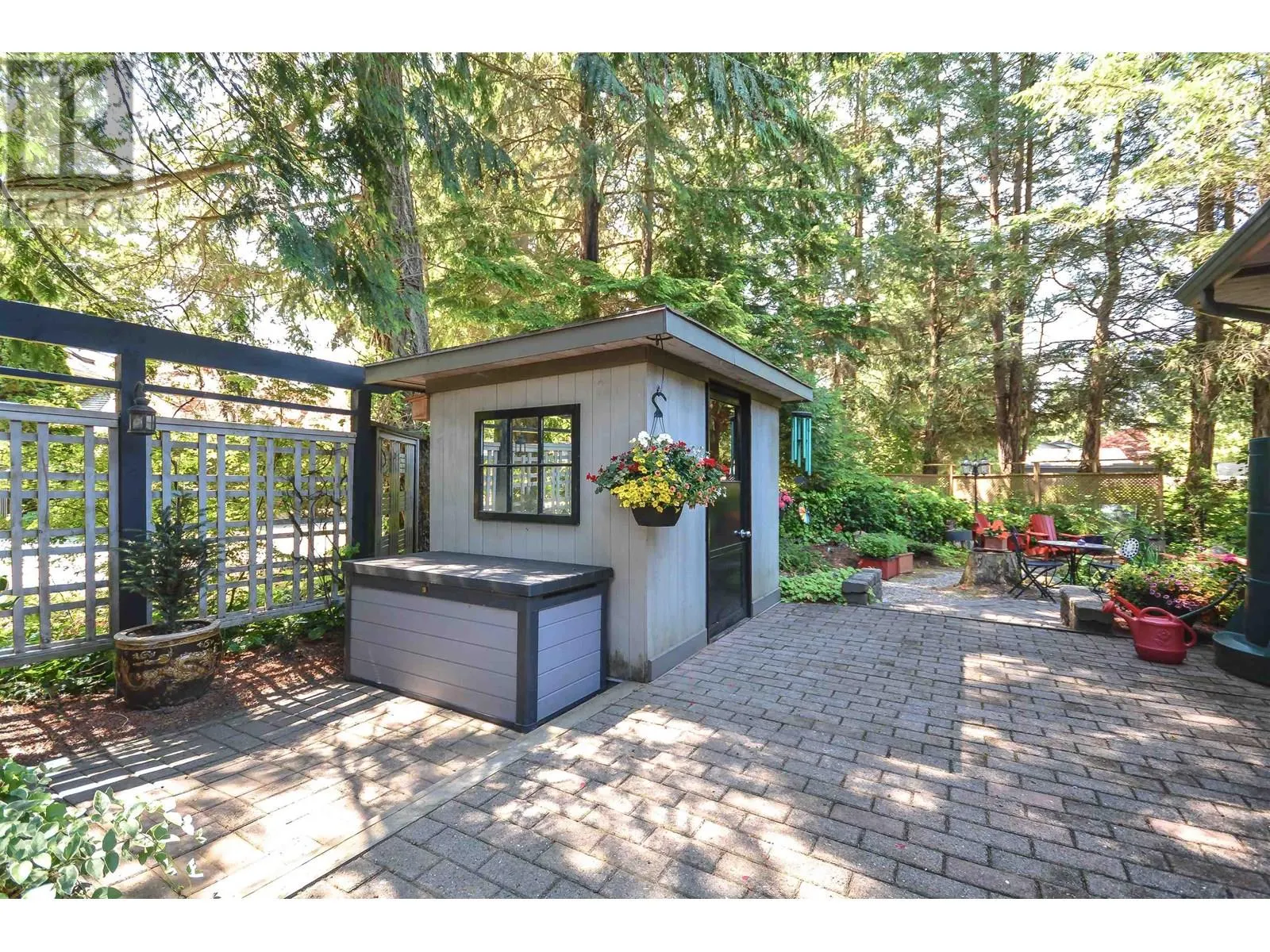 1498 BRAID ROAD