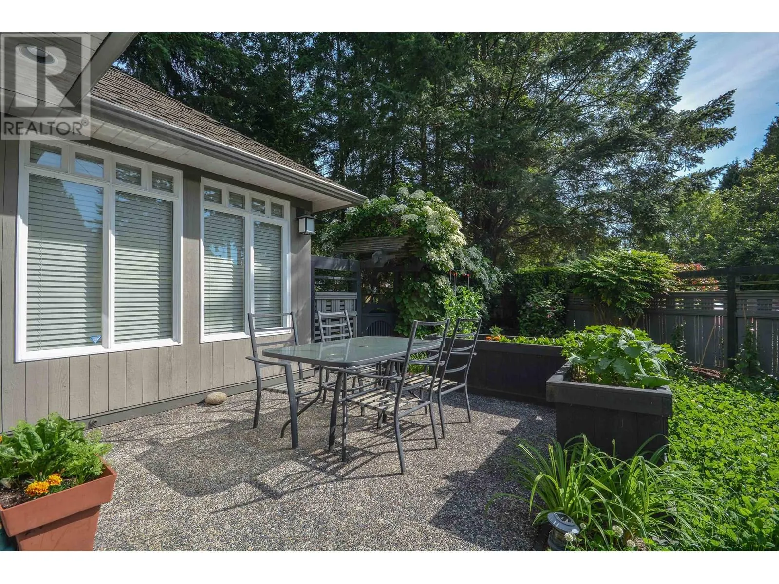 1498 BRAID ROAD