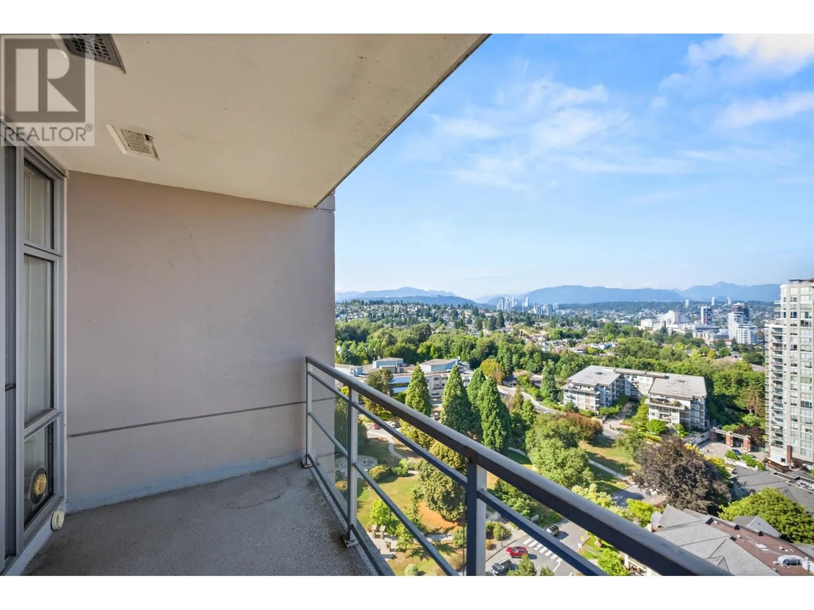 2103 280 ROSS DRIVE