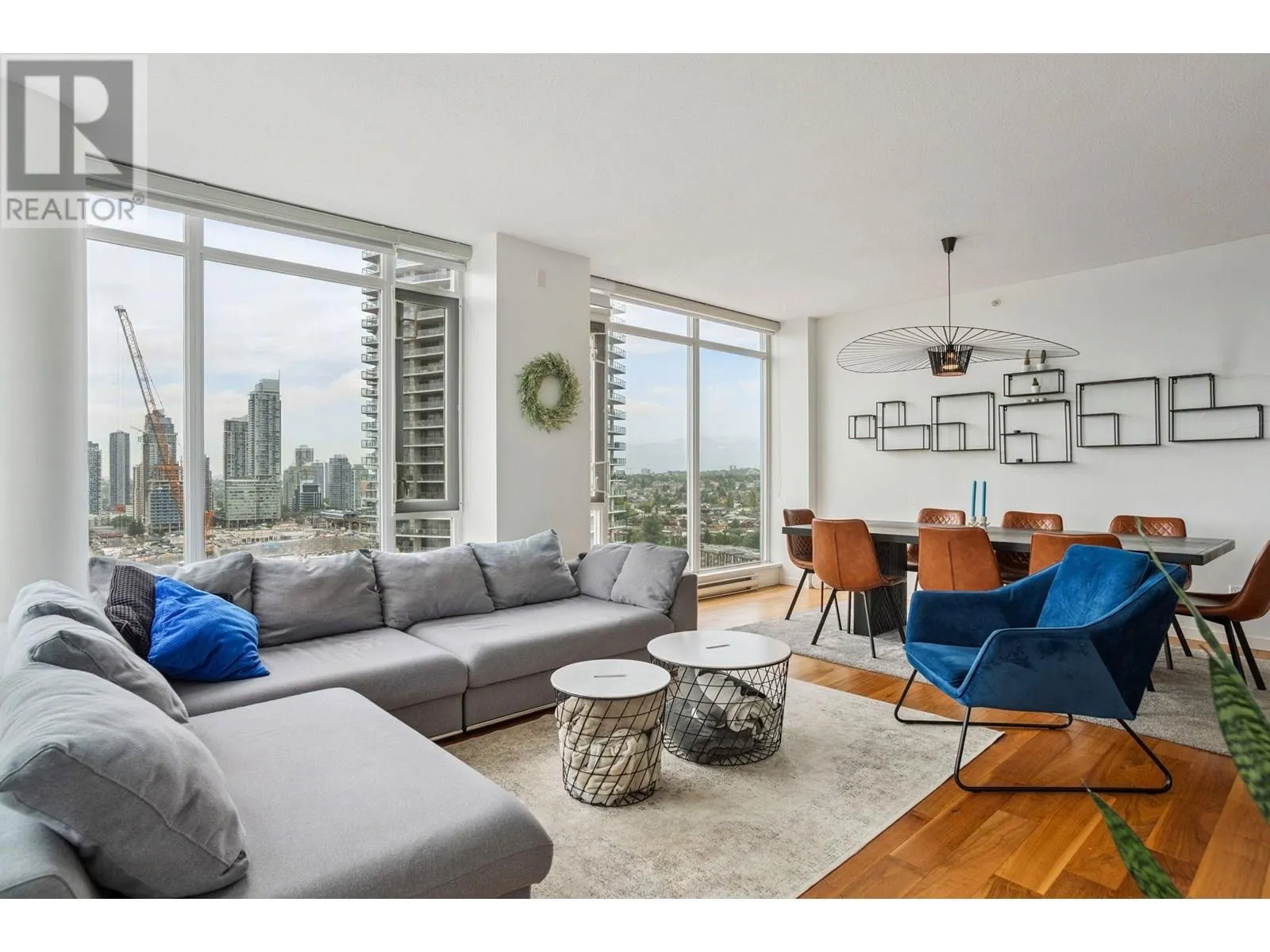 3101 2133 DOUGLAS ROAD