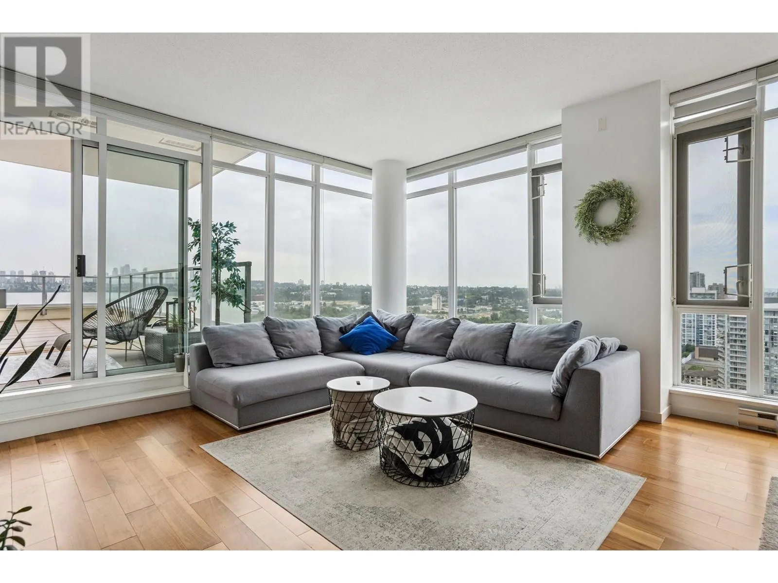 3101 2133 DOUGLAS ROAD