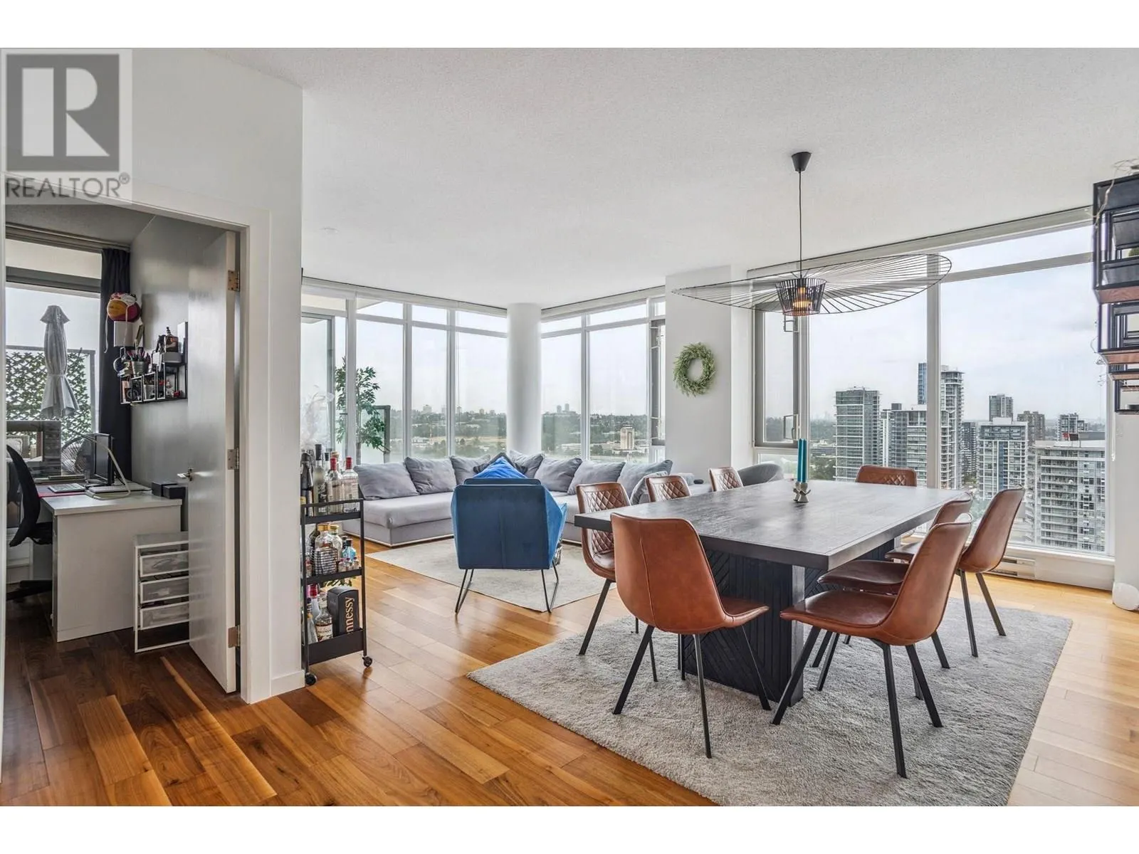 3101 2133 DOUGLAS ROAD