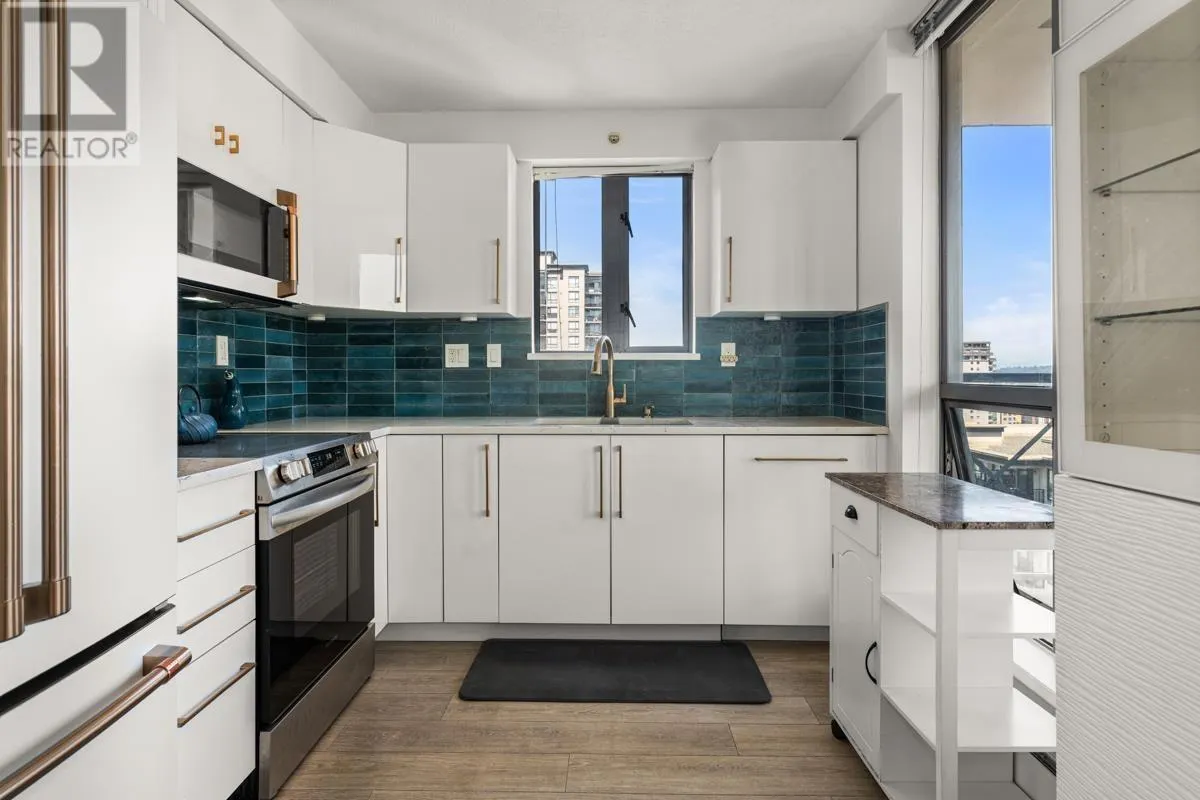1801 850 ROYAL AVENUE