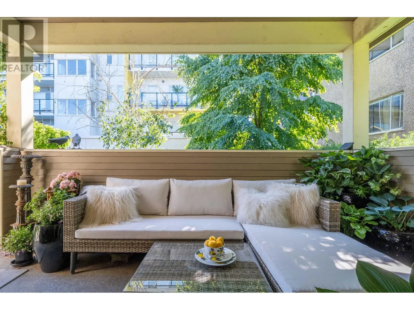 408 EIGHTH STREET
