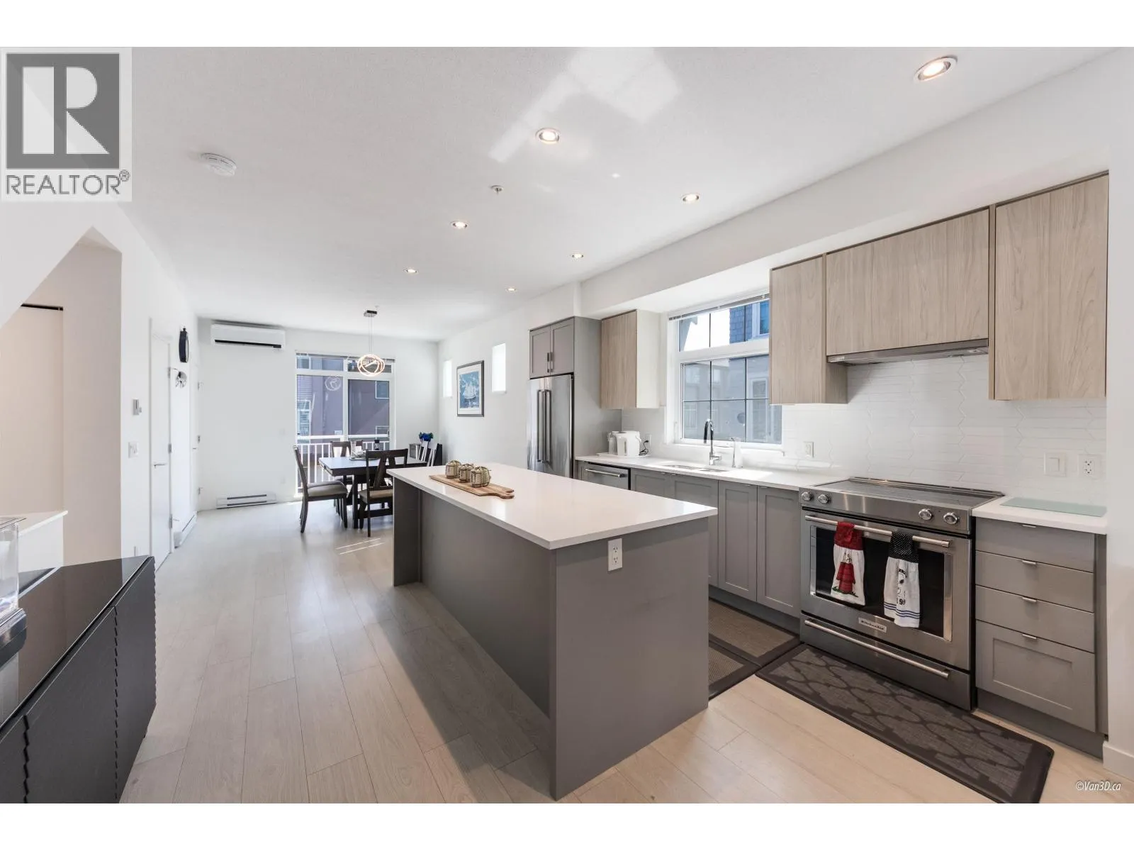 8 2560 PITT RIVER ROAD