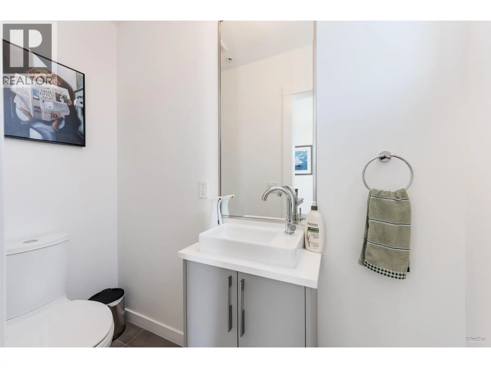 8 2560 PITT RIVER ROAD
