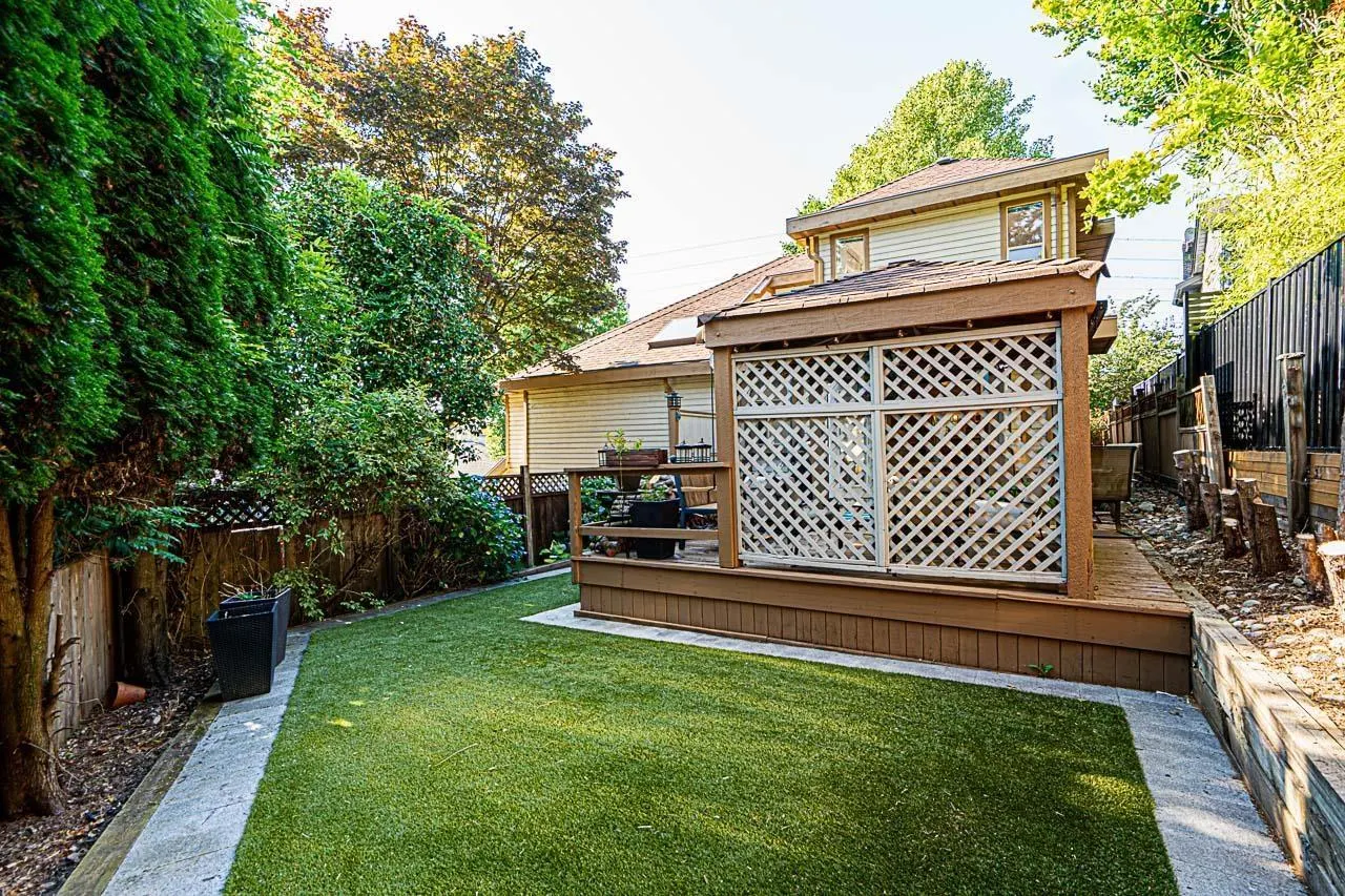 10874 CHERRY LANE