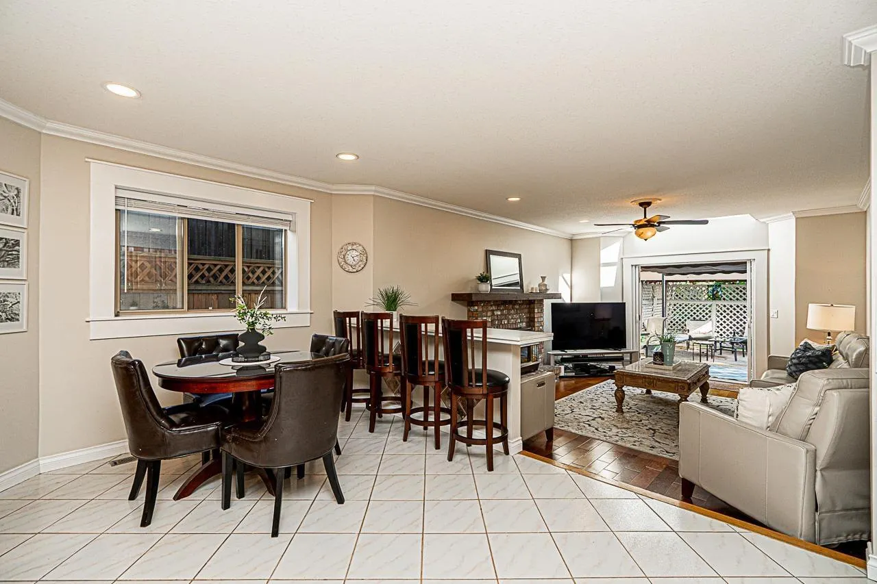 10874 CHERRY LANE