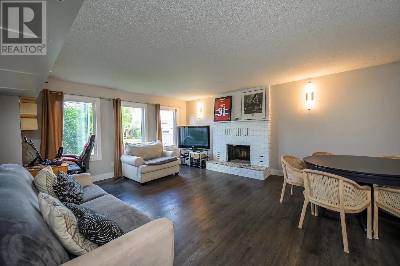 459 CLAXTON CRESCENT