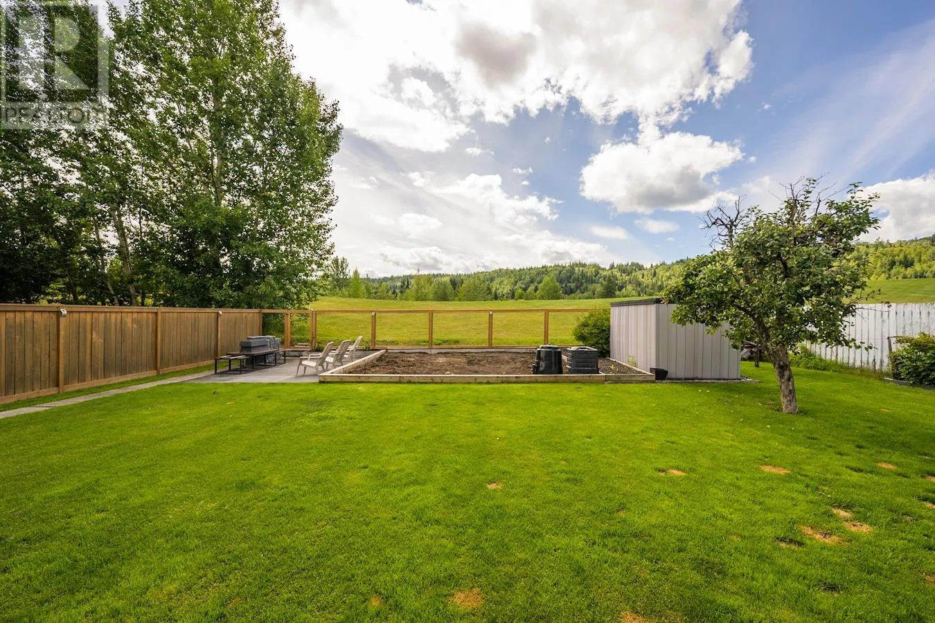 459 CLAXTON CRESCENT