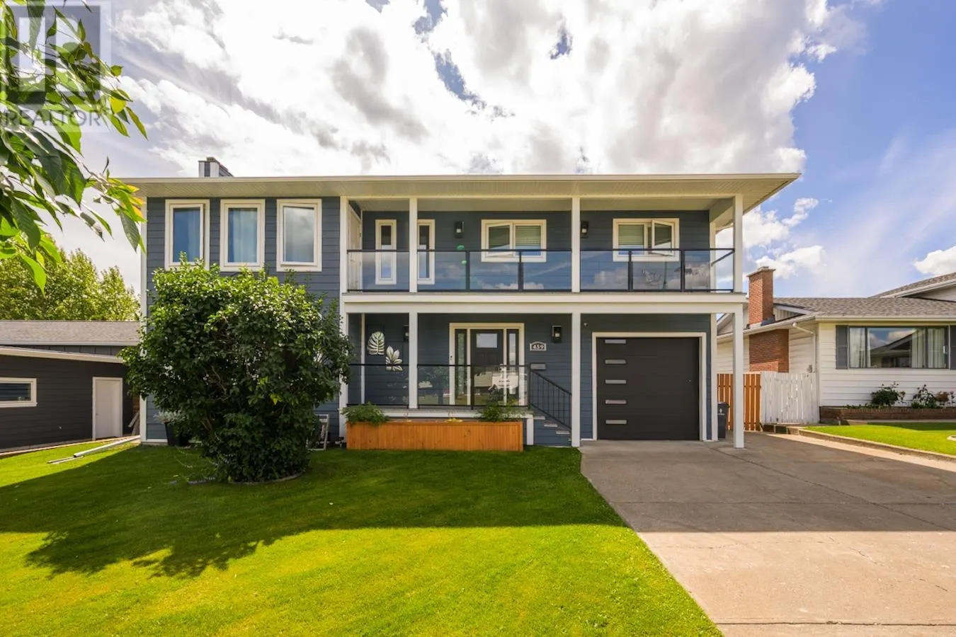 459 CLAXTON CRESCENT