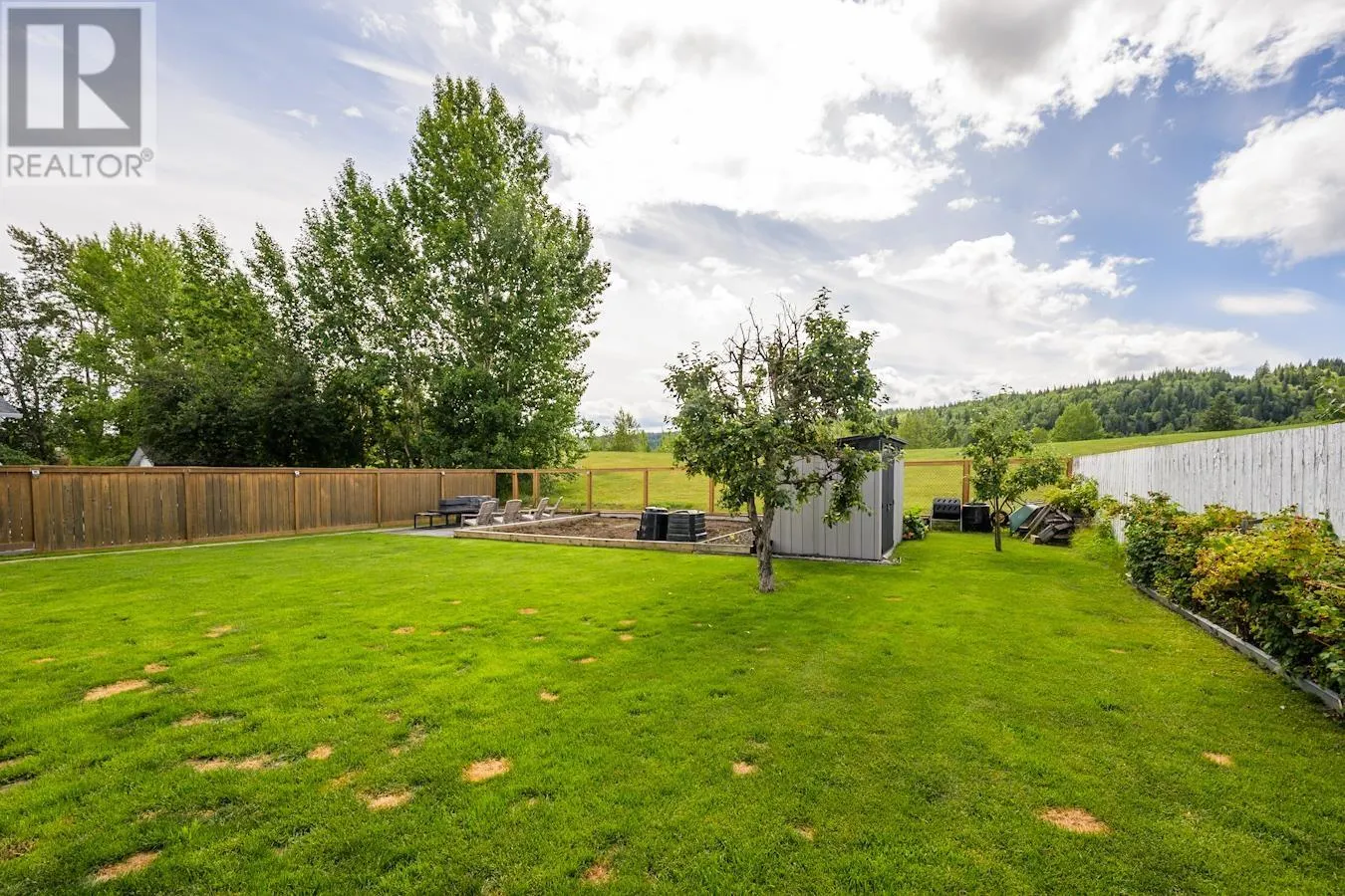 459 CLAXTON CRESCENT