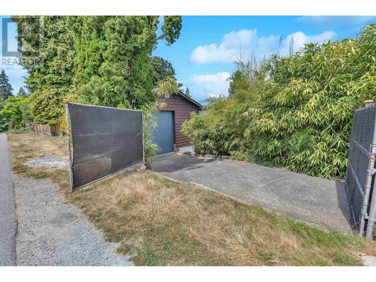 3321 VIEWMOUNT DRIVE