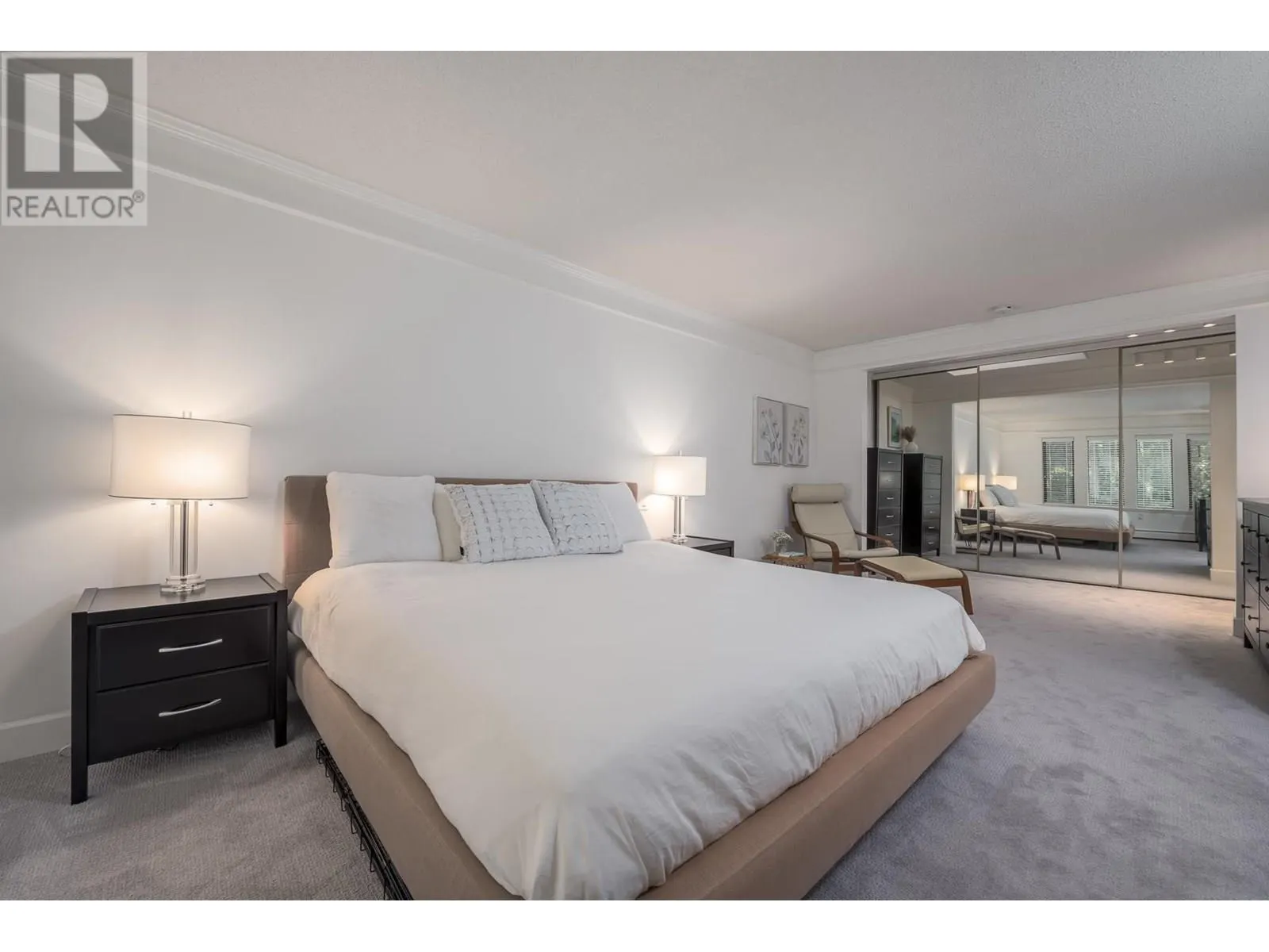 45 PARKGROVE CRESCENT