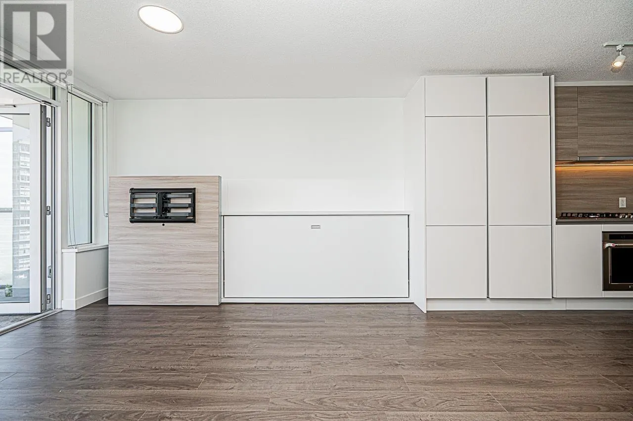 2712 908 QUAYSIDE DRIVE