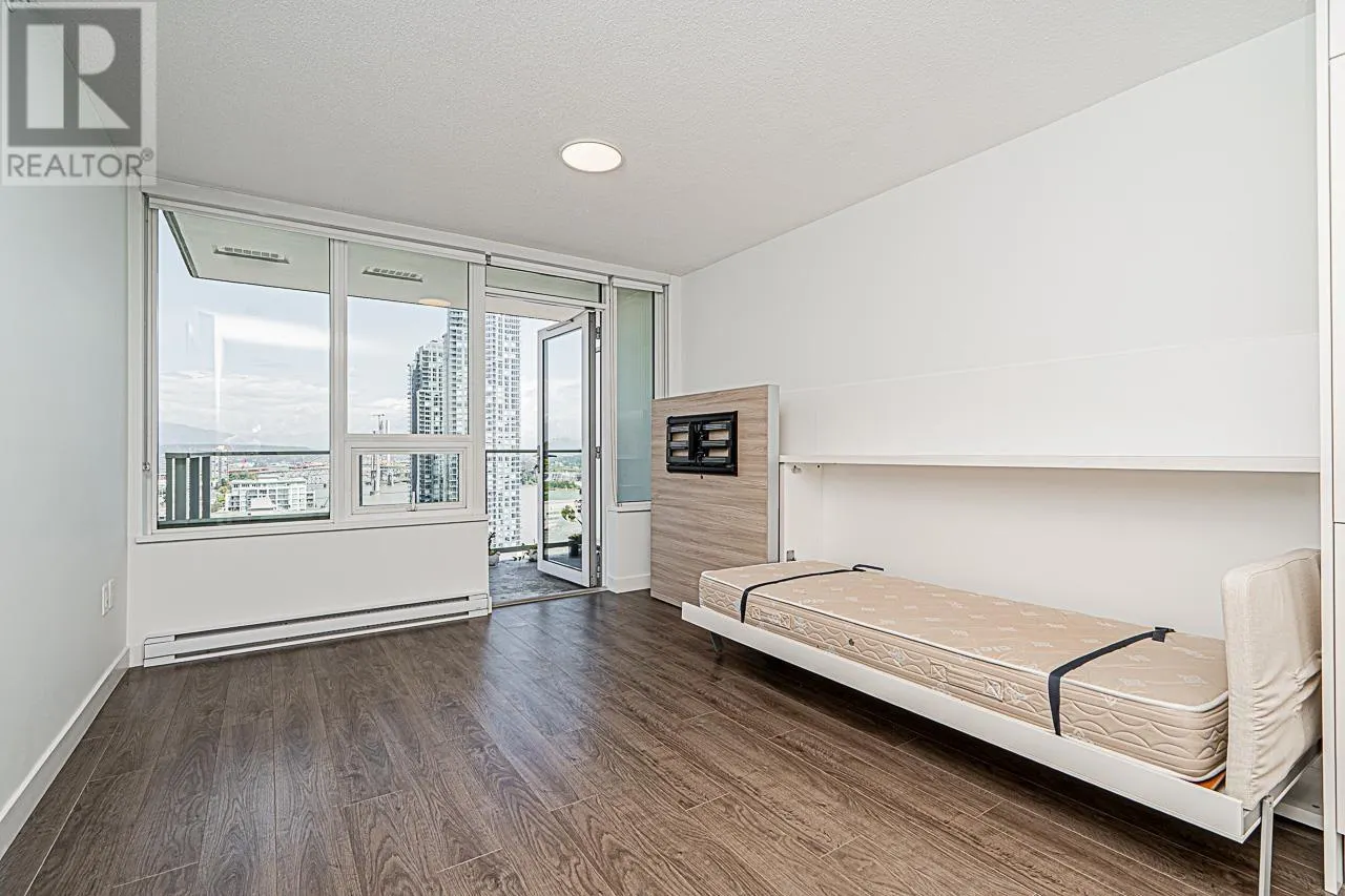 2712 908 QUAYSIDE DRIVE