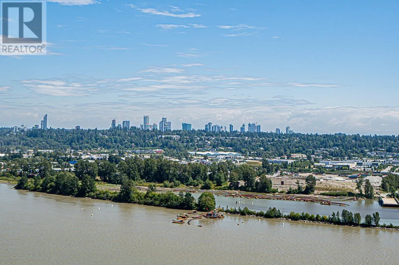 2712 908 QUAYSIDE DRIVE
