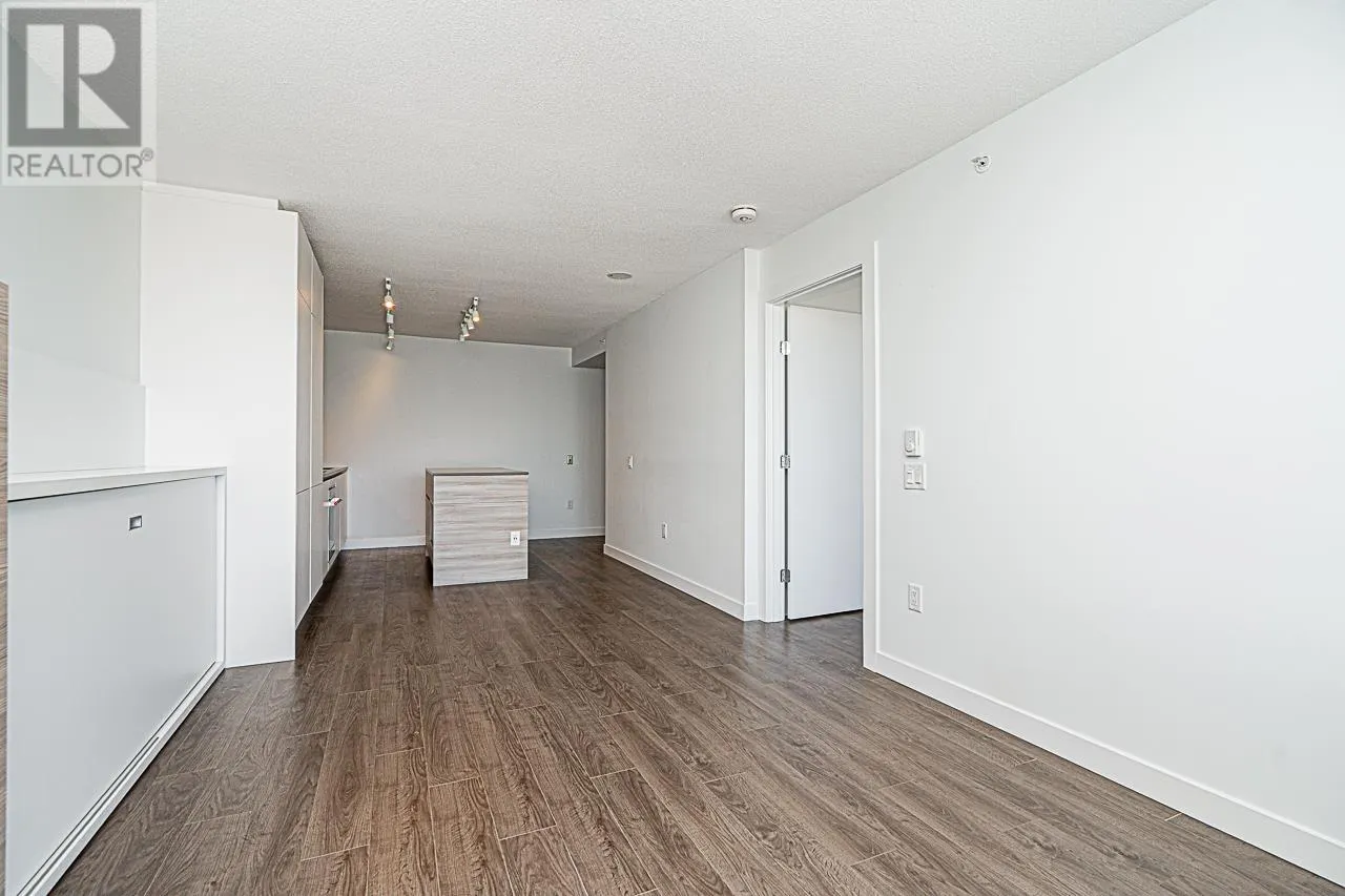 2712 908 QUAYSIDE DRIVE