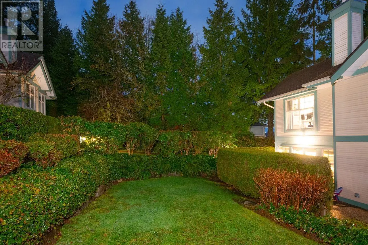 78 65 FOXWOOD DRIVE