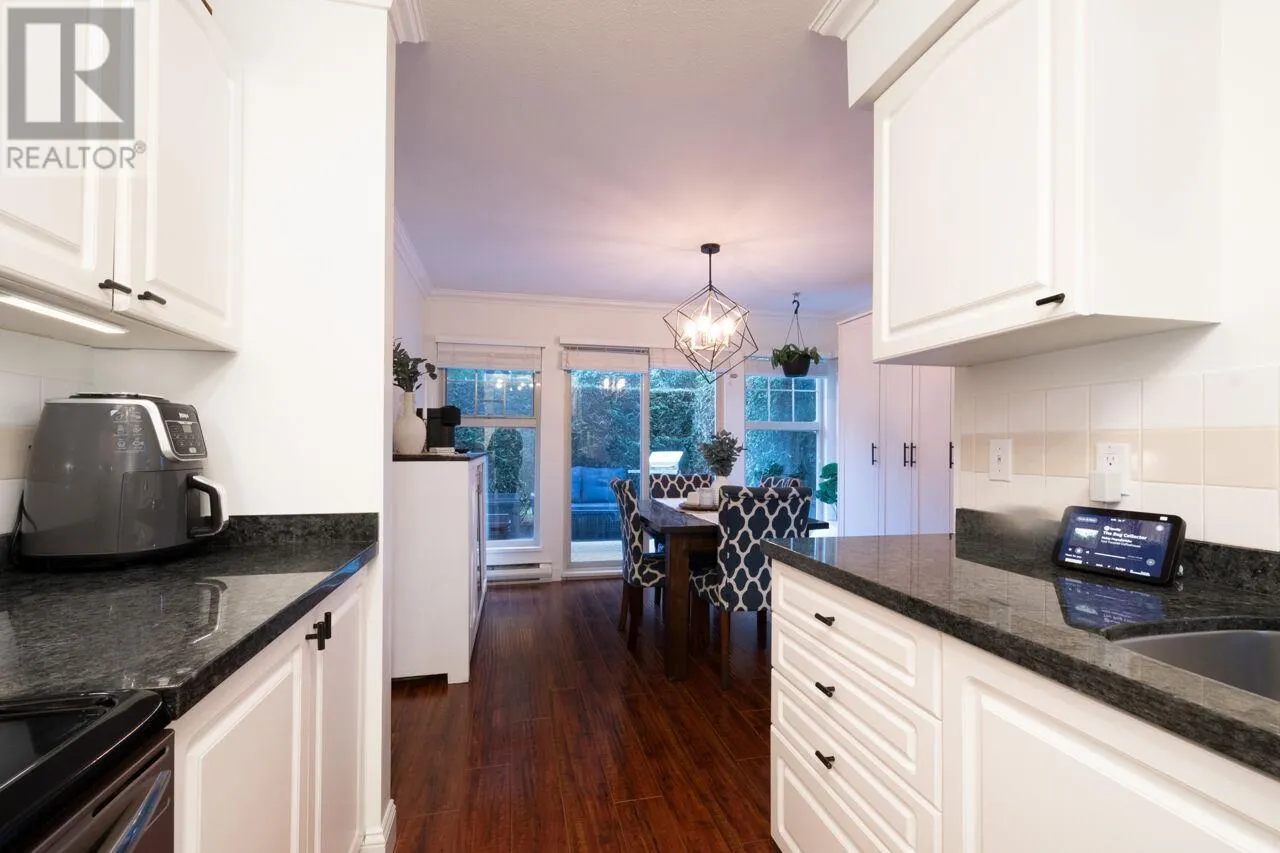 78 65 FOXWOOD DRIVE