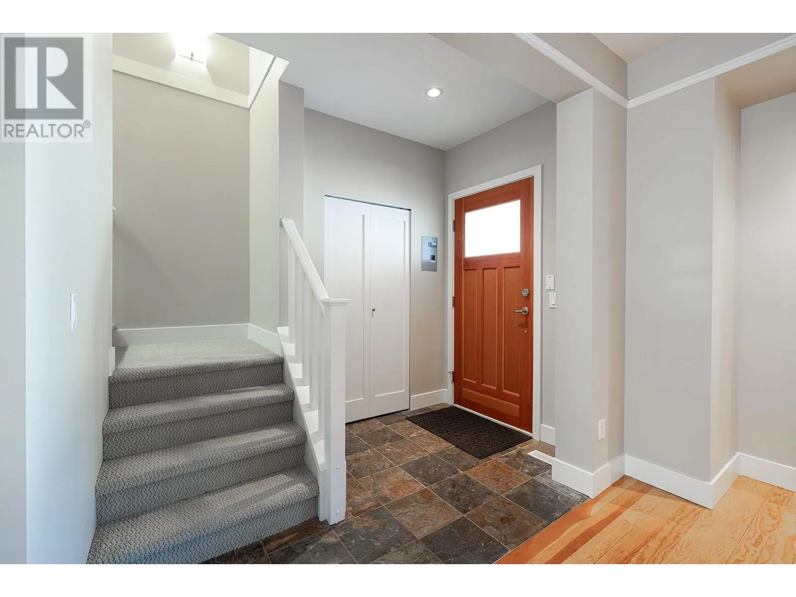 214 JENSEN STREET